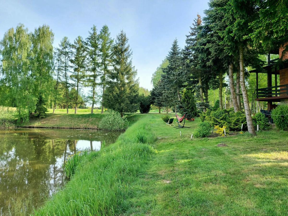 Dom Wakacyjny Z Ogromnym Ogrodem Witaszyn Buitenkant foto