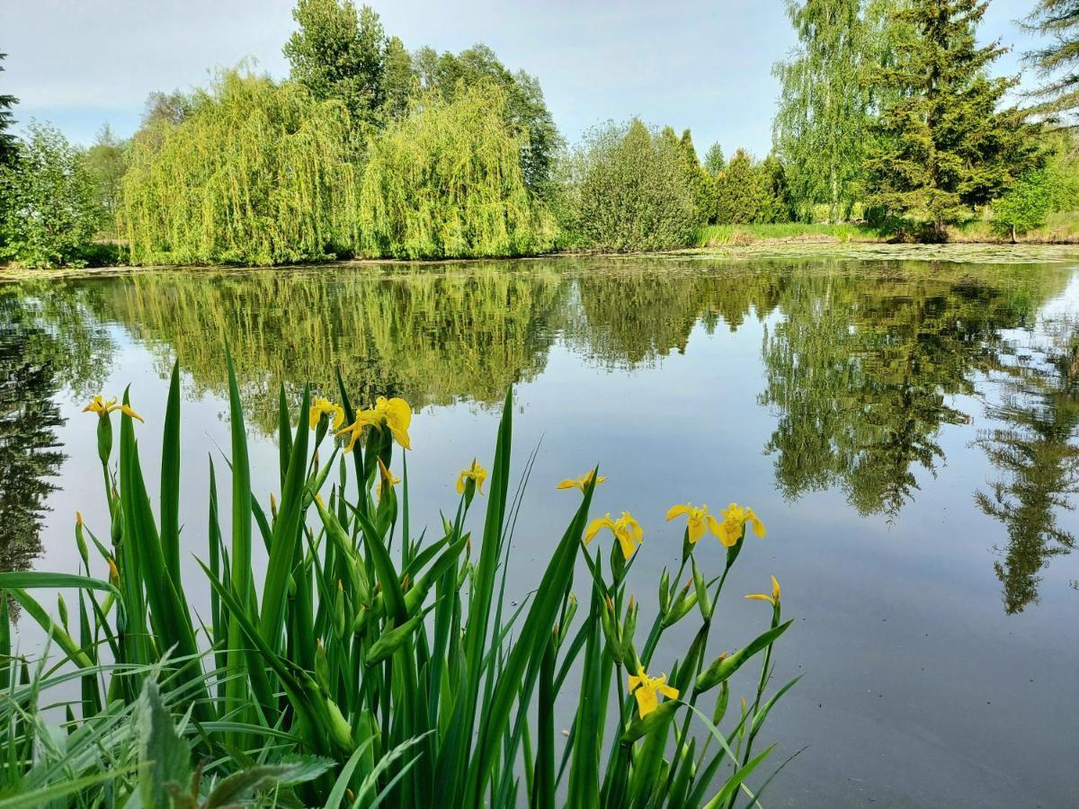 Dom Wakacyjny Z Ogromnym Ogrodem Witaszyn Buitenkant foto