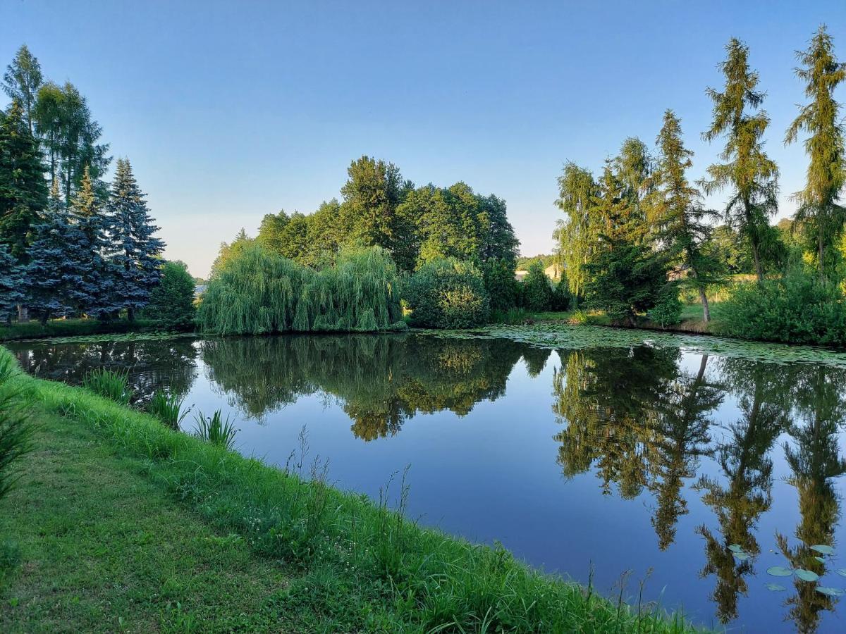 Dom Wakacyjny Z Ogromnym Ogrodem Witaszyn Buitenkant foto